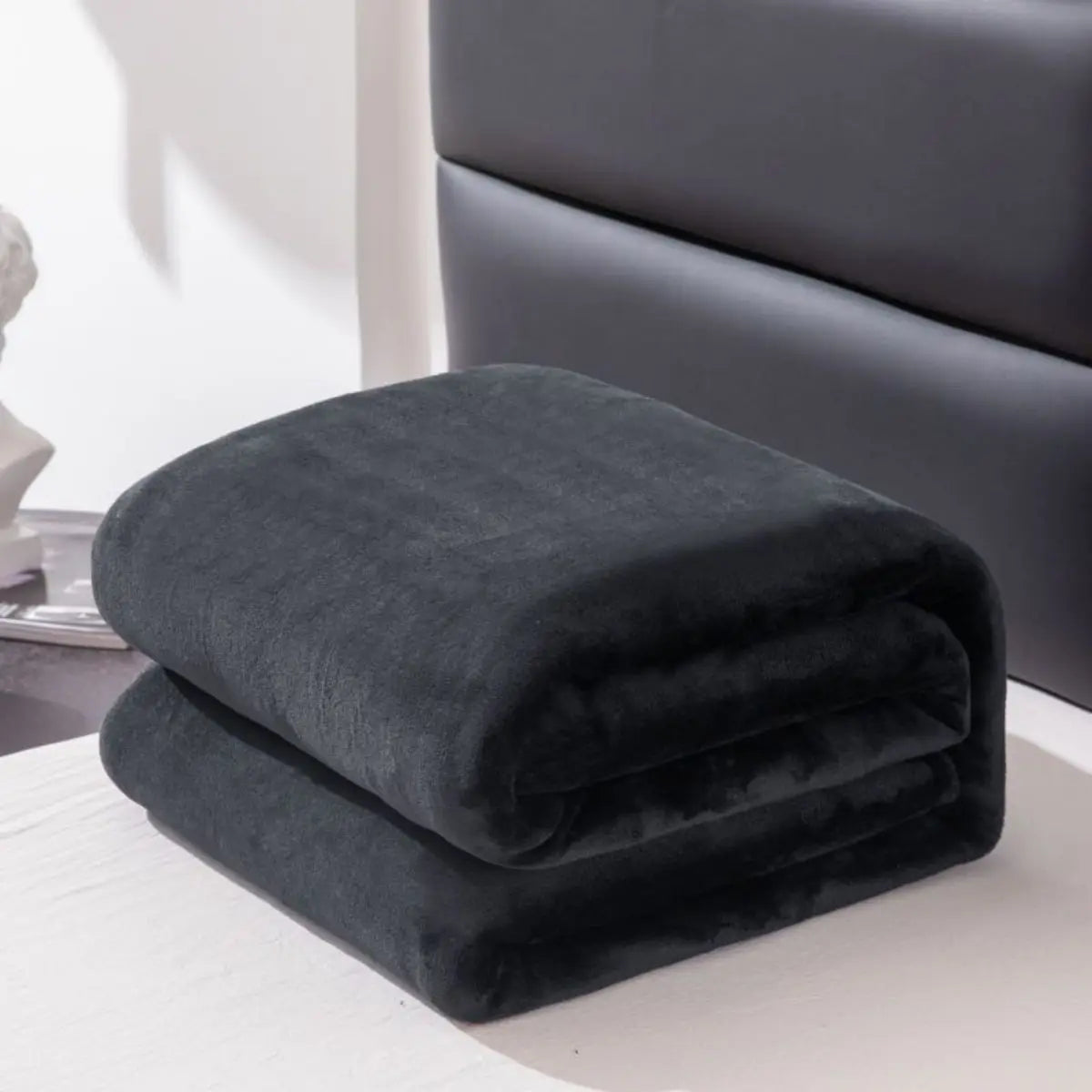 Blanket solid color with thickened fleece, machine washable